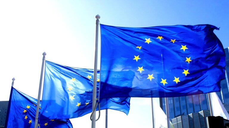 【EU】欧州委員会AWSアカウント侵害。350GB盗取が暴いた「責任共有モデル」の盲点