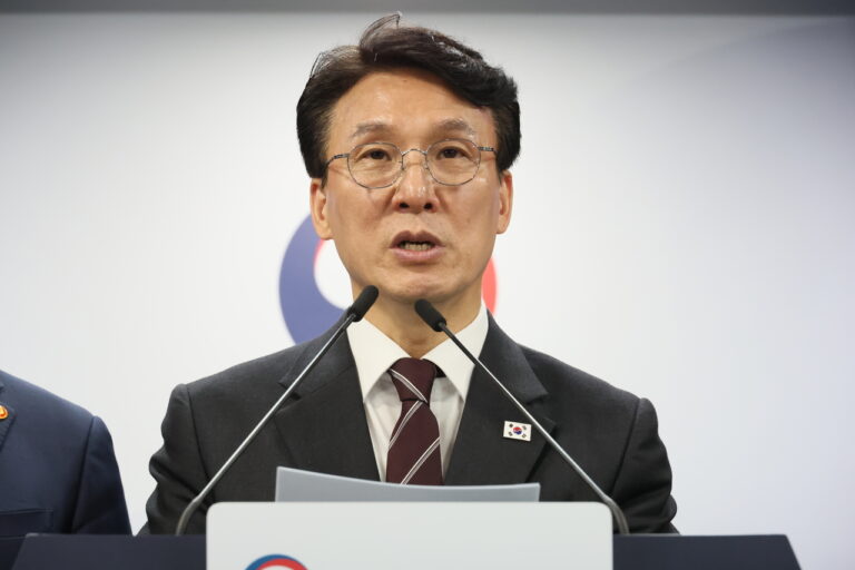 【韓国】AI偽ニュースで懲罰賠償5倍・禁錮3年。6月地方選前に首相が警戒、日本の偽情報規制にも響く