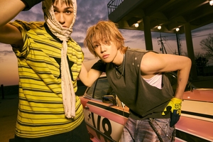 【韓国】SEVENTEENのディエイト＆バーノン、ユニット「V8」で電子音楽デビュー。ファレルら参加の8曲『singasong』
