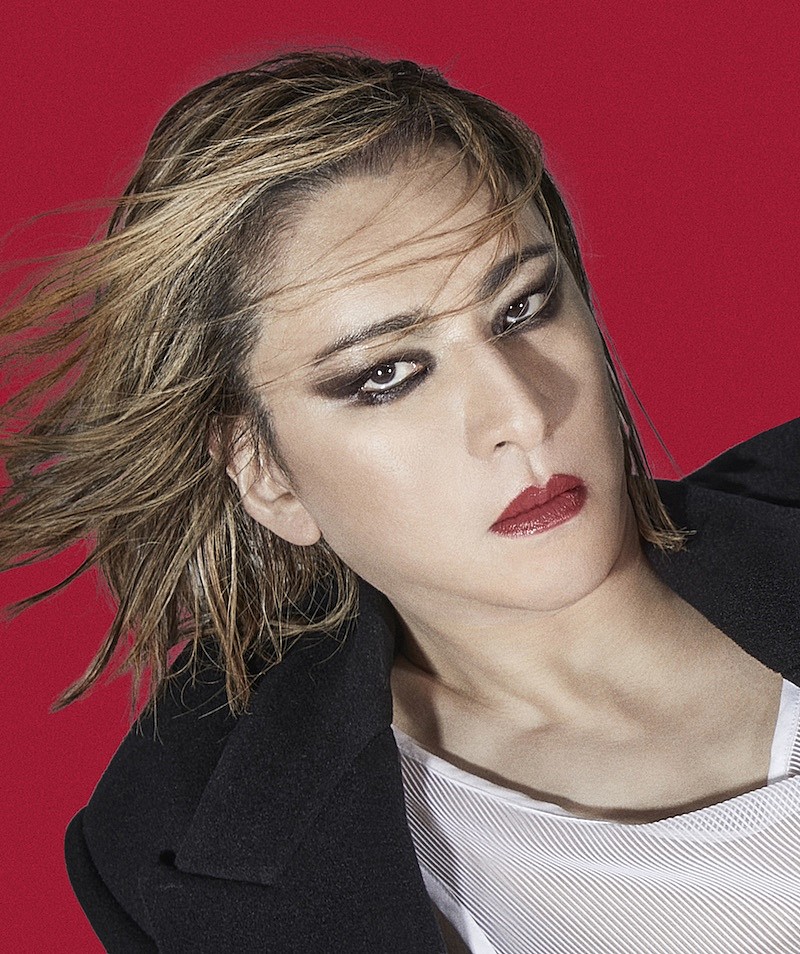 【サウジアラビア】YOSHIKI、2000年前の世界遺産ヘグラで日本人初の演奏。日本・サウジ国交70年を祝う一夜