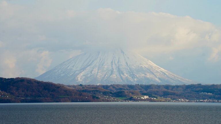 【アメリカ】ソニーの『ゴースト・オブ・ヨウテイ』で北海道7町村が観光タッグ。前作は米ファンが26万ドルで神社再建